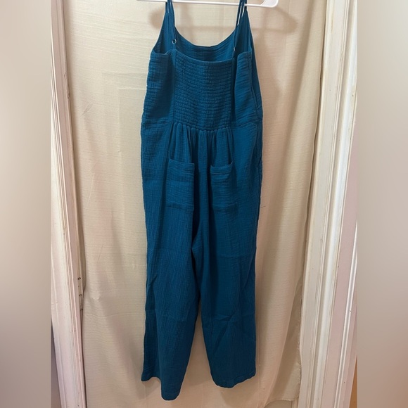 Carve design sleeveless romper blueish size medium fun bohemian eco friendly - Picture 8 of 9